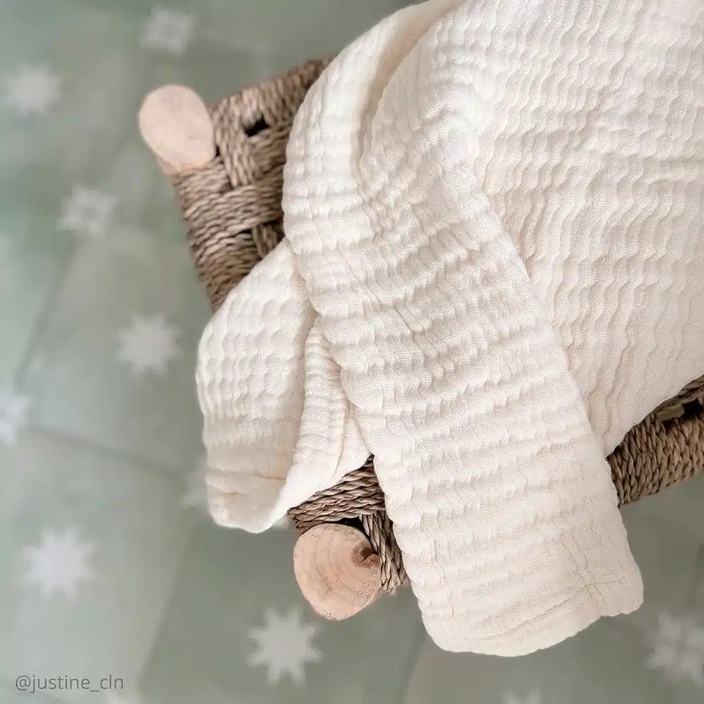 DOLI Milk birth blanket