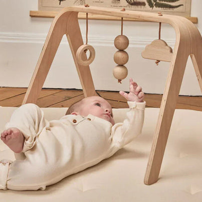 Le B.A. BA de l’éveil sensoriel de bébé