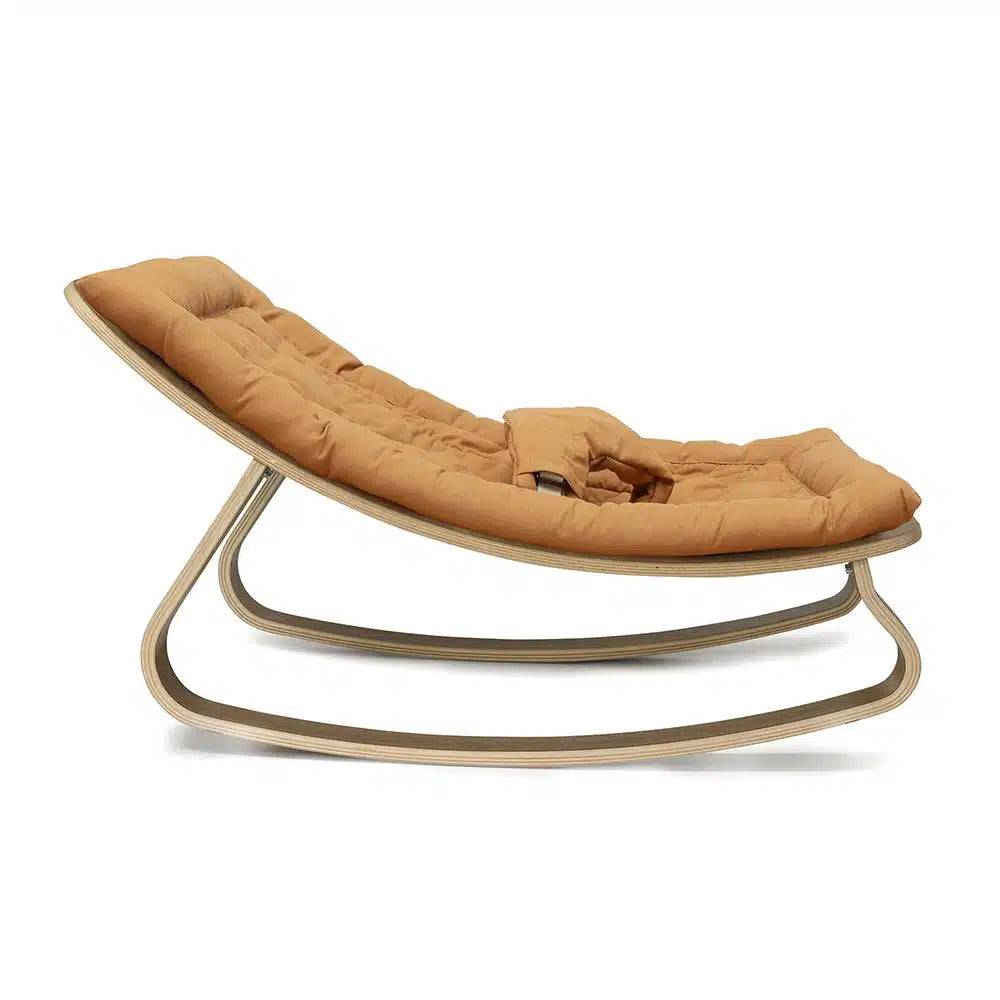 LEVO W CAMEL