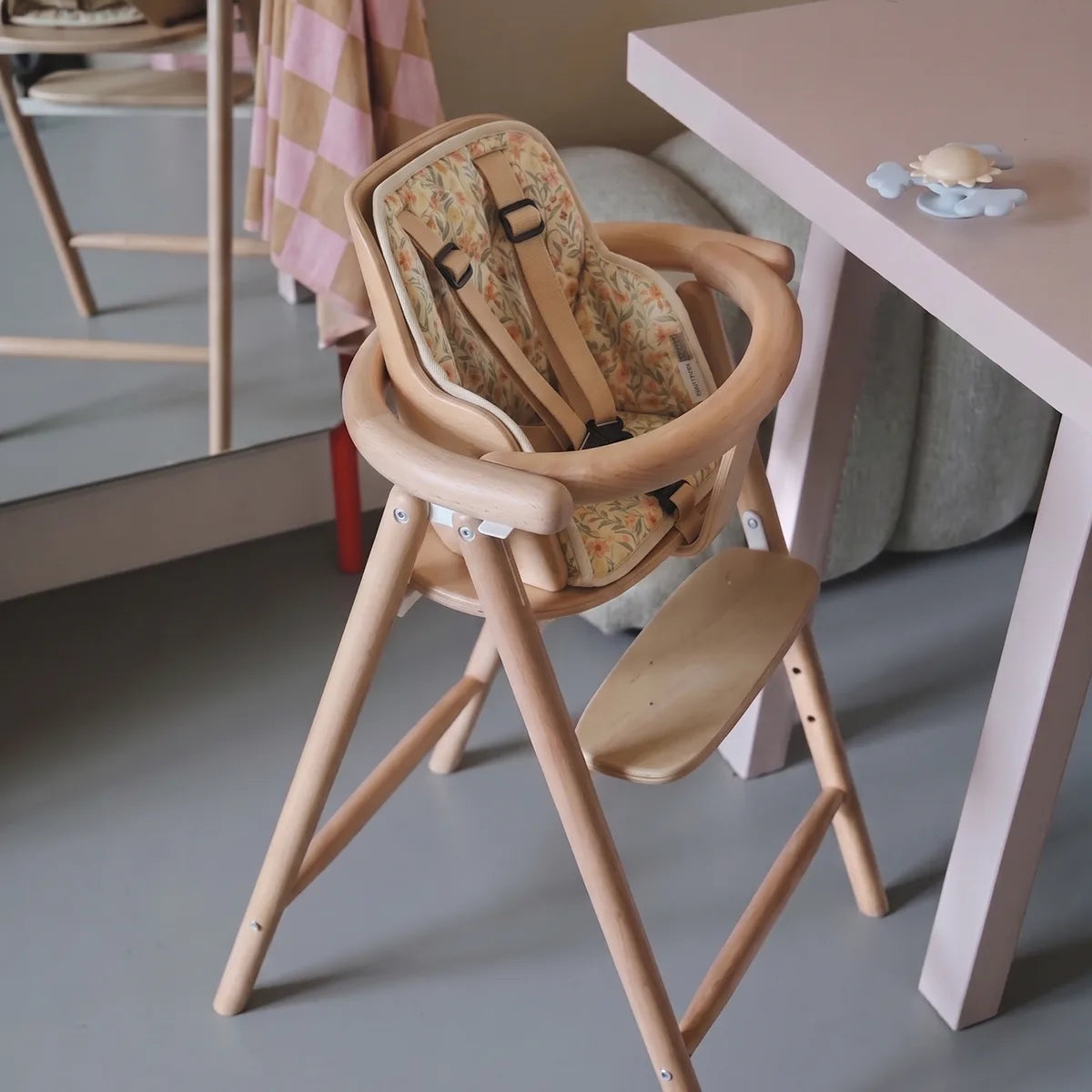 Cushion for TOBO high chair Mushie Pastel Bloom