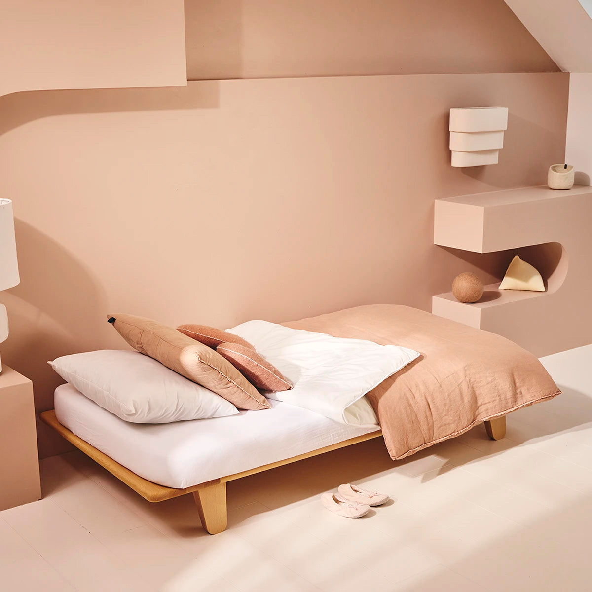 BUNDLE Juniorbett YOMI mit Bettwäsche