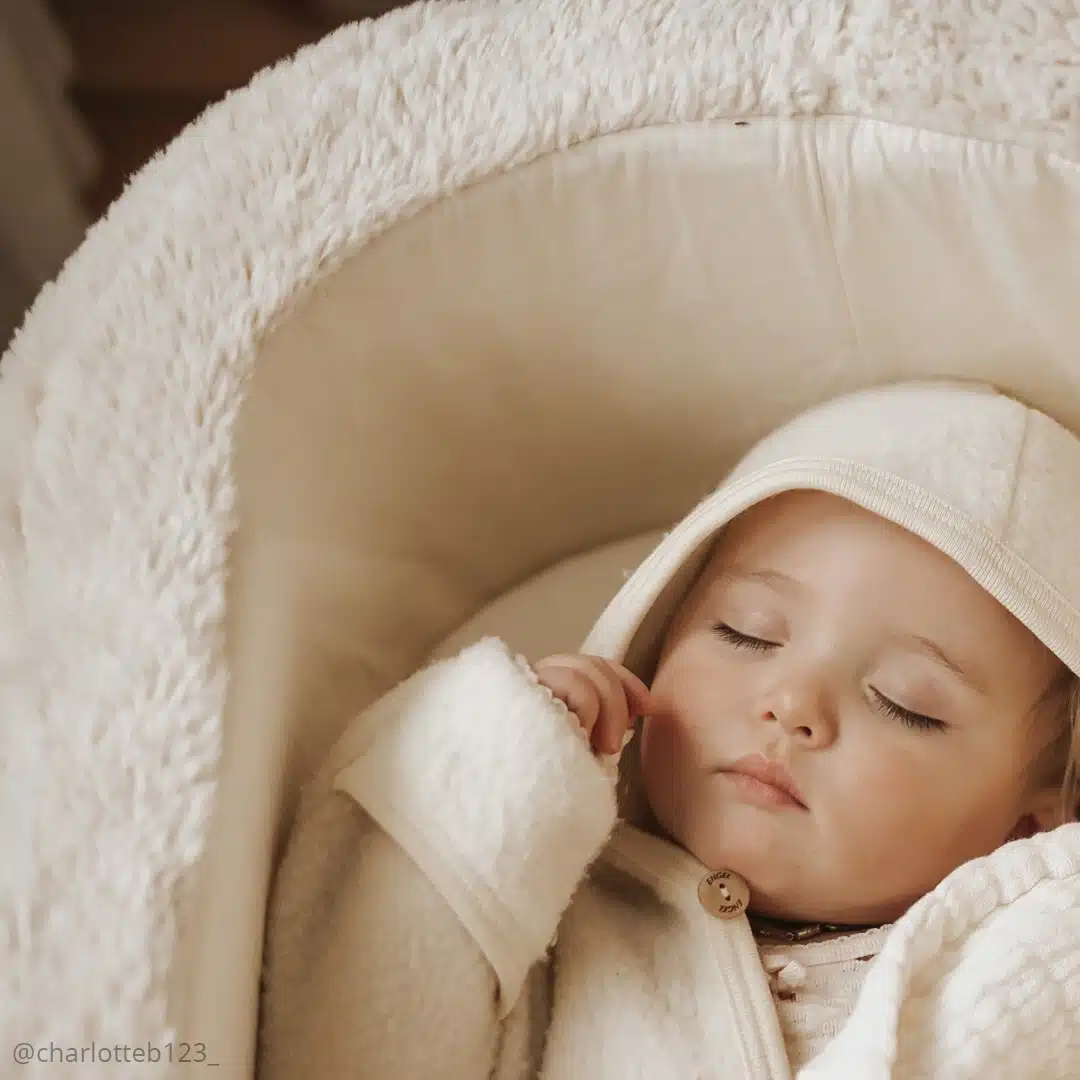 Bebés de verano y de invierno: ¿cómo vestirlos para dormir por la noche? -  Charlie Crane París